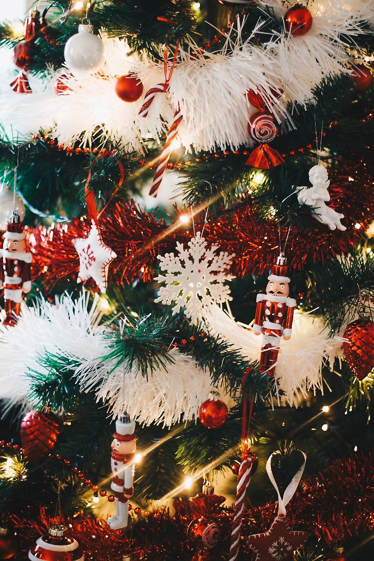 Mercatino di natale: invitati privati e associazioni
