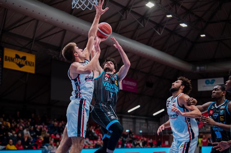 La Vanoli sconfitta dall'Assigeco Piacenza (85-66)