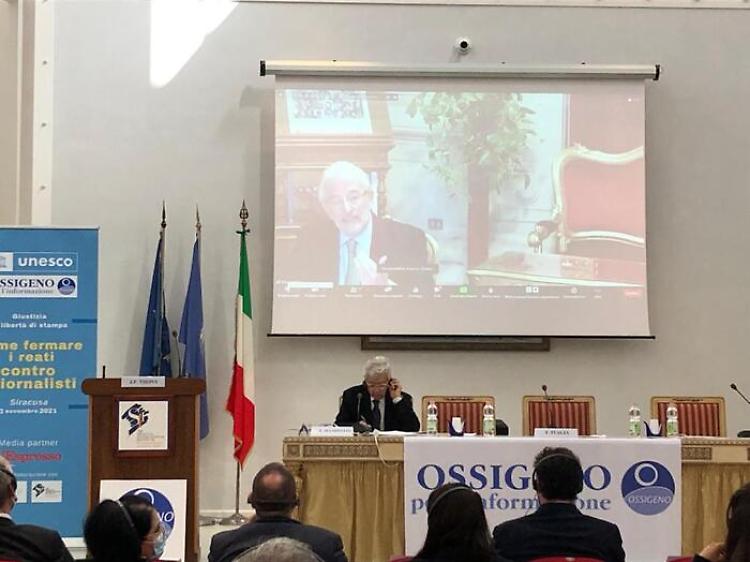 Nel 2022 doppio dei giornalisti minacciati rispetto a 2021