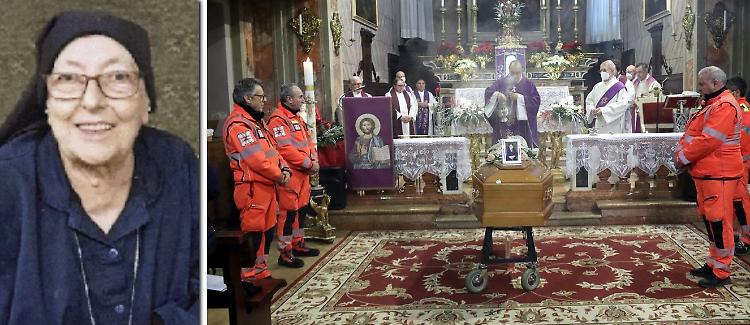 Addio a suor Maria Rosa: «L’angelo degli ultimi»