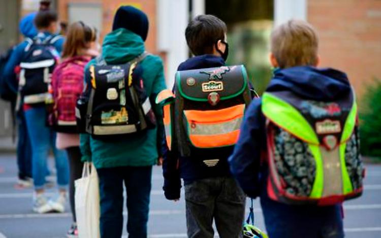 Covid, nelle scuole nuove regole