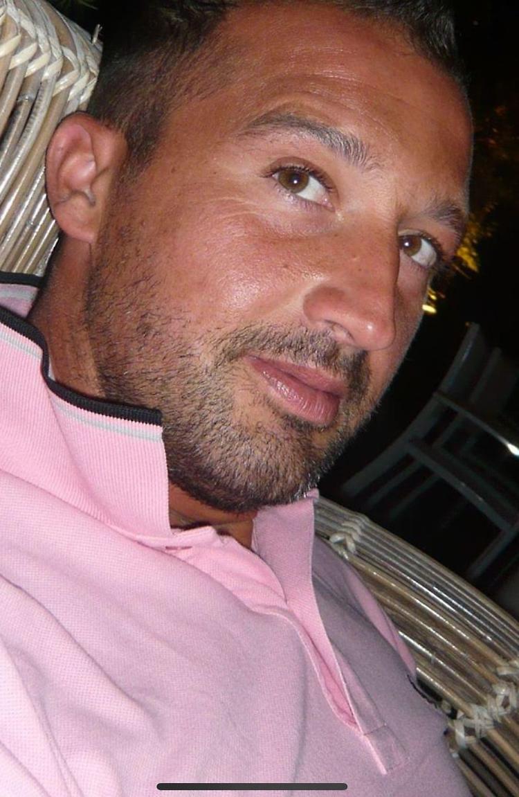 Malore nella notte, muore l'autotrasportatore 46enne Emanuele Bracca
