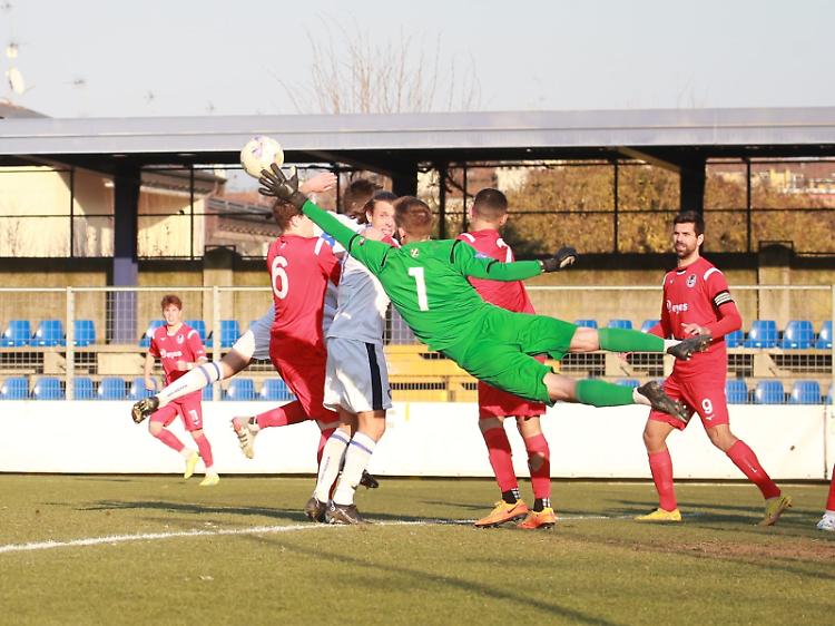 Calcio. Brutto passo falso, il Crema sconfitto in casa dallo Scandicci (0-1)