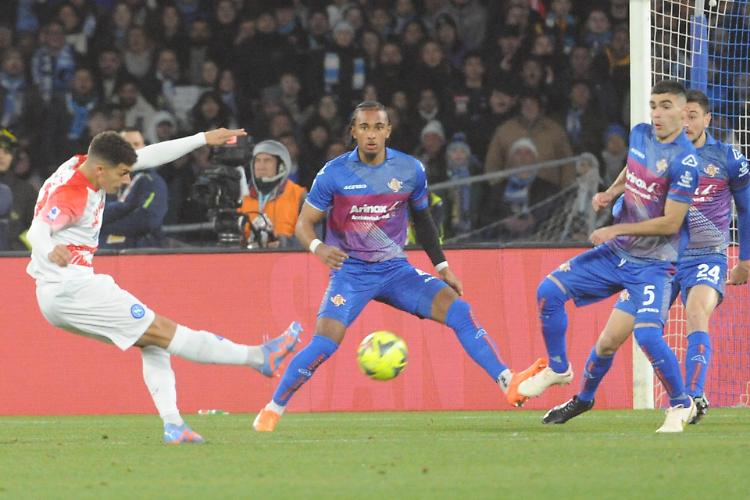 Calcio, Napoli-Cremonese: 0-0, partita iniziata