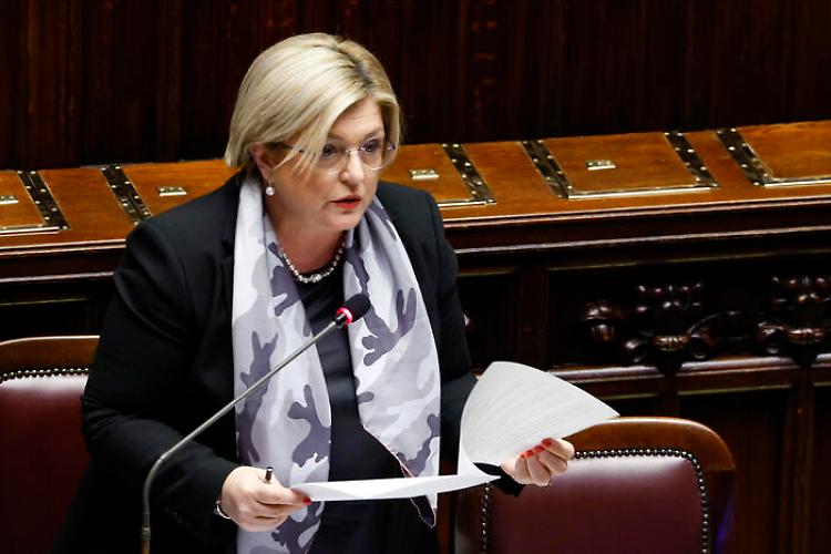 Pensioni, si studia per le donne l'anticipo di 4 mesi per ogni figlio
