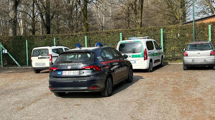Donna insanguinata in volto per aggressione e tentato stupro: trasportata in ospedale 