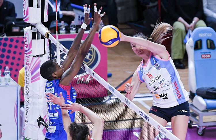 La Vbc accarezza la vittoria, ma il Novara rimonta (3-2)