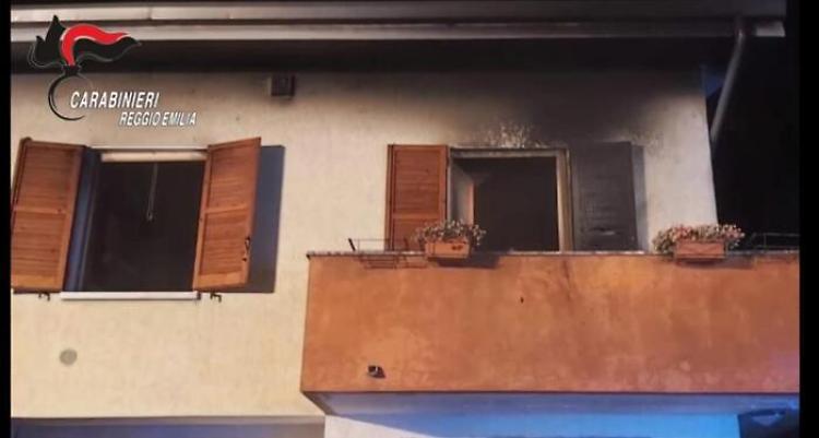 Scaldasonno causa incendio in casa, 4 in ospedale nel Reggiano
