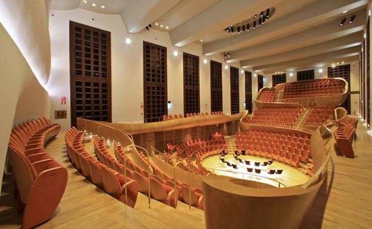 Audizione violino Stradivari Clisbee 1669 con Lara Celeghin