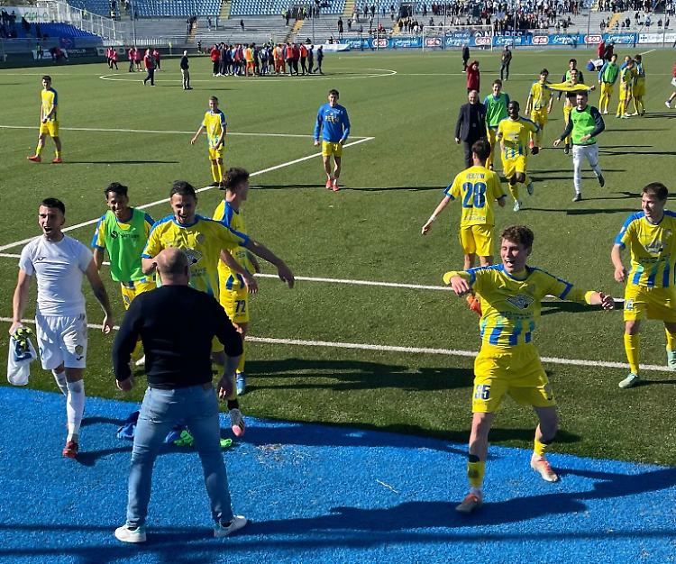 Calcio, il colpaccio del Pergo a Novara vale quasi la salvezza