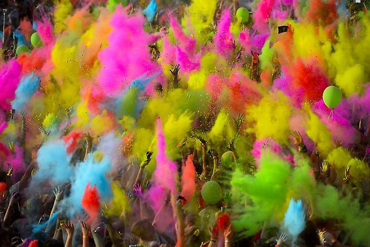 Color Walk tra frazioni, camminata solidale