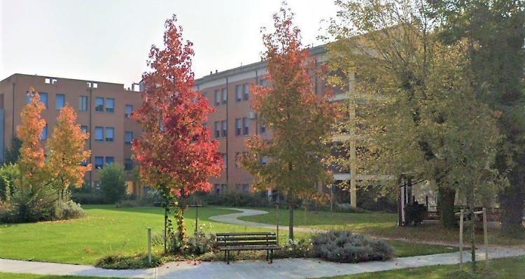 Casa di riposo chiusa per le feste: la rabbia dei parenti