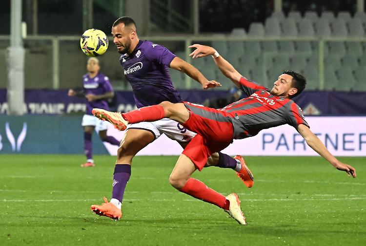 Calcio, Fiorentina-Cremonese in diretta dalle 21