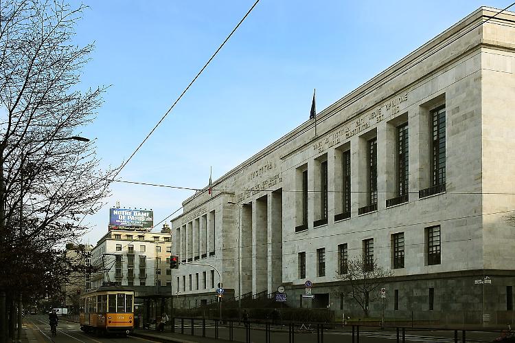 Violenze di Capodanno a Milano, pm chiede condanna a 6 anni