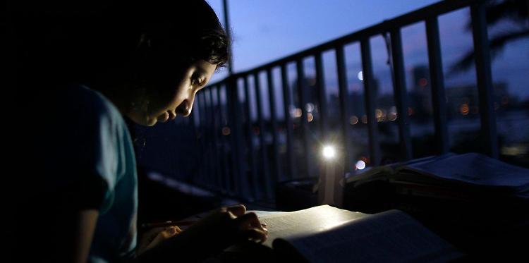 Blackout in zona est della città, l'origine: un guasto alla cabina di media tensione