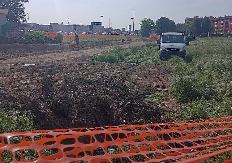 Errore nel percorso della ciclabile, tratto di pista rimosso e tracciato spostato