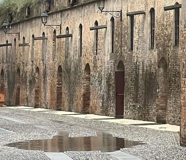 La nuova strada è già allagata