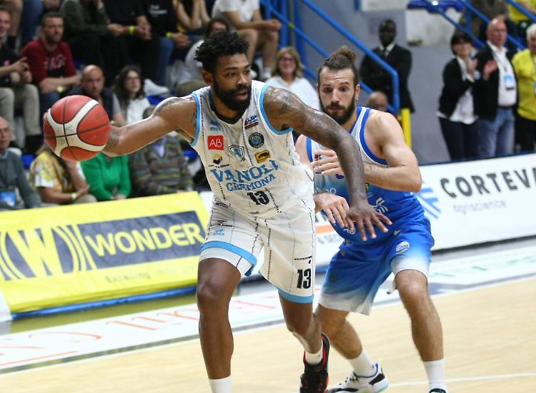 Gara 2. Vanoli secondo sigillo, Agrigento lotta ma cede  (79-63). Serie sul 2-0