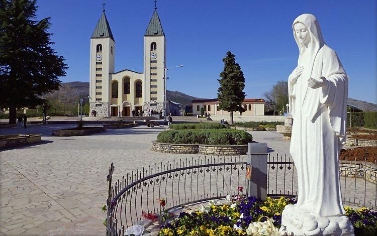 Incidente stradale per minibus con a bordo pellegrini cremaschi diretti a Medjugorje