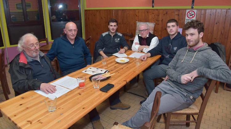 ‘Quattrocase è viva’ si ferma: «Troppe carte»