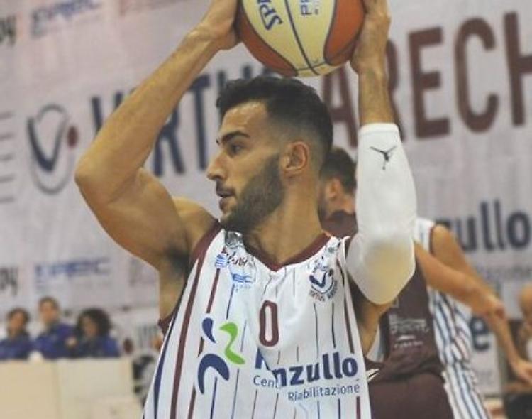 Basket. Ju-Vi Ferraroni Cremona, ingaggiato l'ala forte Lorenzo Tortù