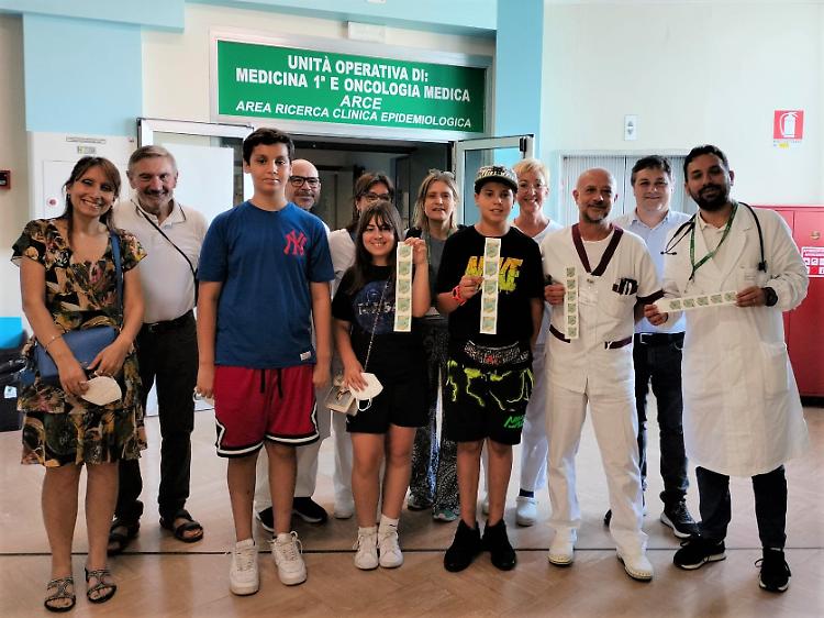Ospedale, sei pulsoximetri in dono al Day Hospital oncologico dal comitato di quartiere San Felice