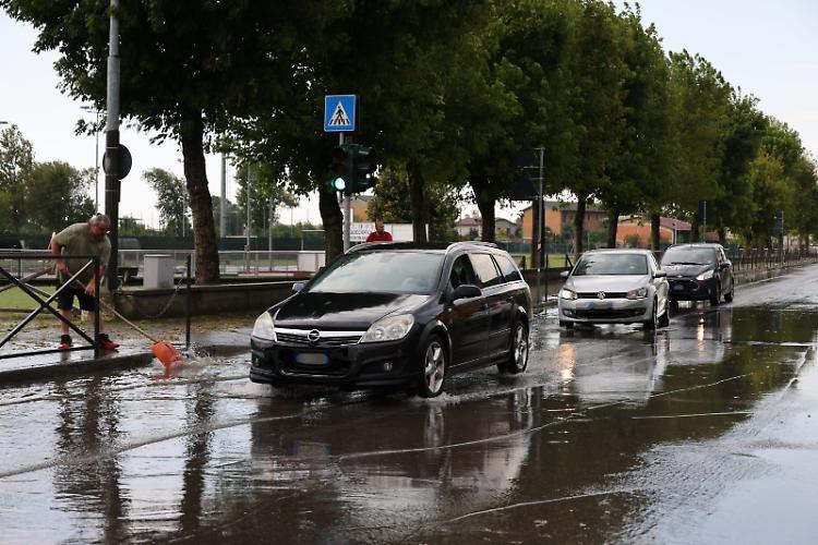 Maltempo. Violenti nubifragi con raffiche di vento su tutto il Cremasco