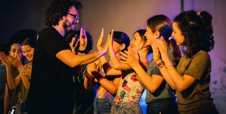 Teatro.  Con i ragazzi emozioni in scena