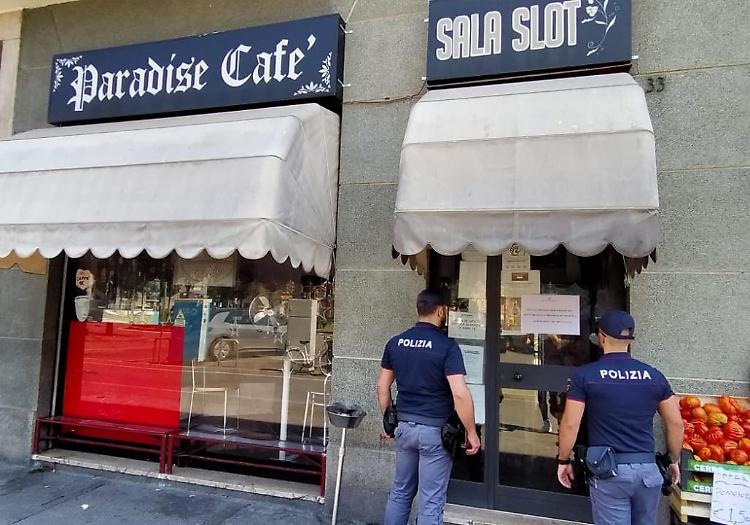 Questura, chiuso per 15 giorni il 'Paradise Cafè' di piazza Risorgimento