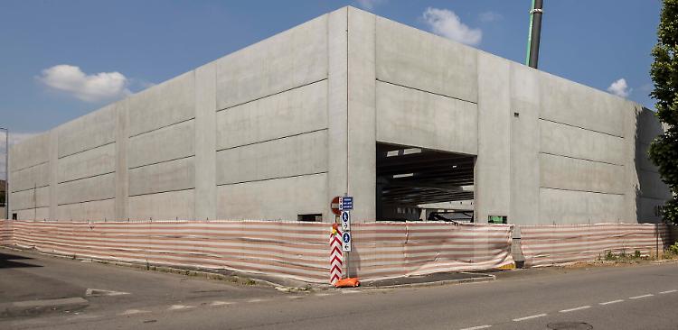 Petizione ‘anti muro’ in via del Giordano, 500 firme al sindaco