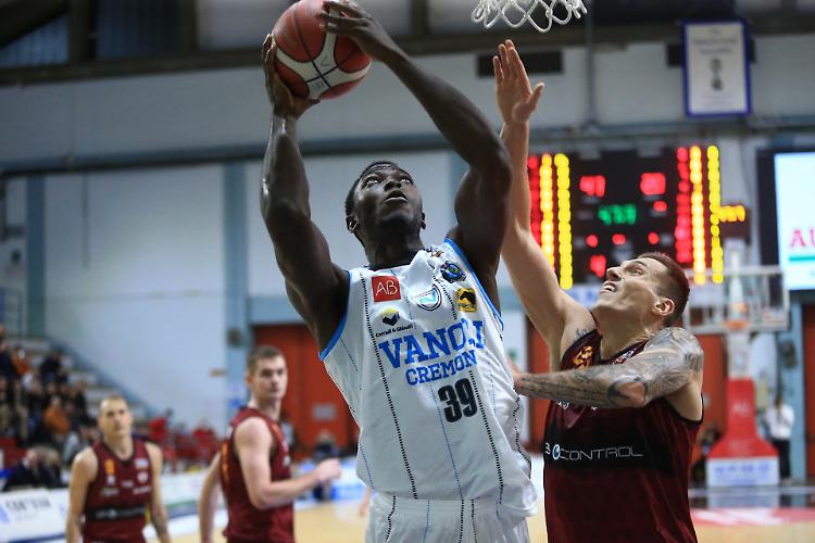 Basket: un altro ex Vanoli finisce in maglia Orzinuovi in serie A2