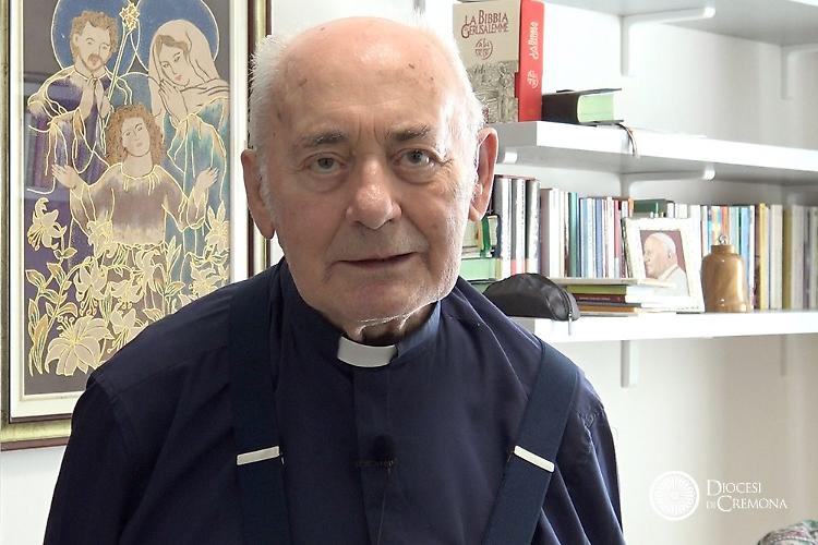 Addio a don Bernardino Orlandelli, domani i funerali con il vescovo emerito Lafranconi