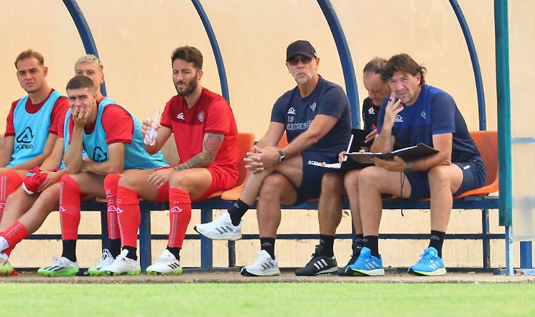 Cremonese e Genoa pronte al test