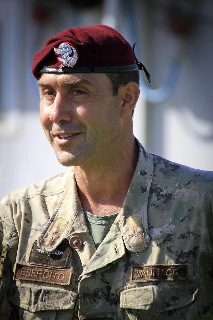 Il generale Vannacci sollevato dal comando