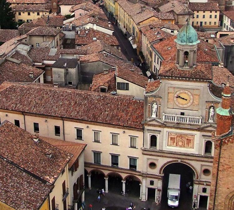 I cremaschi muoiono di meno. Nel 2023, ‘soltanto’’ 199 addii