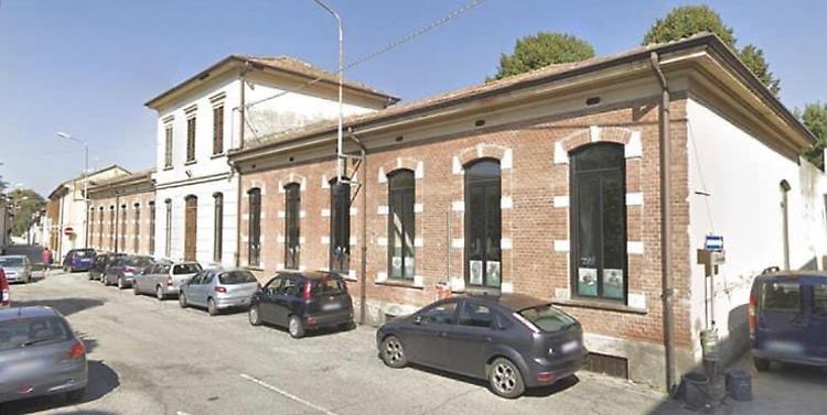 Il Comune si ricompra il palazzo «regalato»