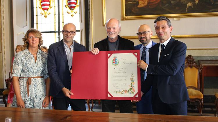 Consegnato il diploma di cittadinanza onoraria a Samaritan's Purse