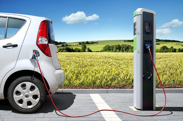 Auto green, salta l'intesa: l'ufficio tecnico a piedi