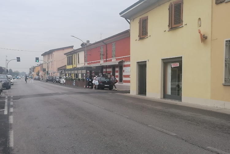 Pedone investito a Persichello da un'auto,  ferite di media gravità