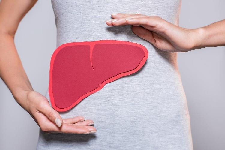 Epatite C, la testimonianza di un paziente: «Ecco perché consiglio di fare il test Hcv»