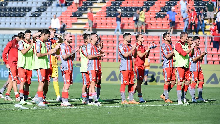 Cosenza-Cremonese: le formazioni ufficiali