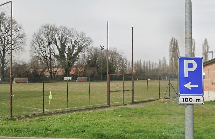 Incursione al centro sportivo Cascinetto, via bevande e alimentari