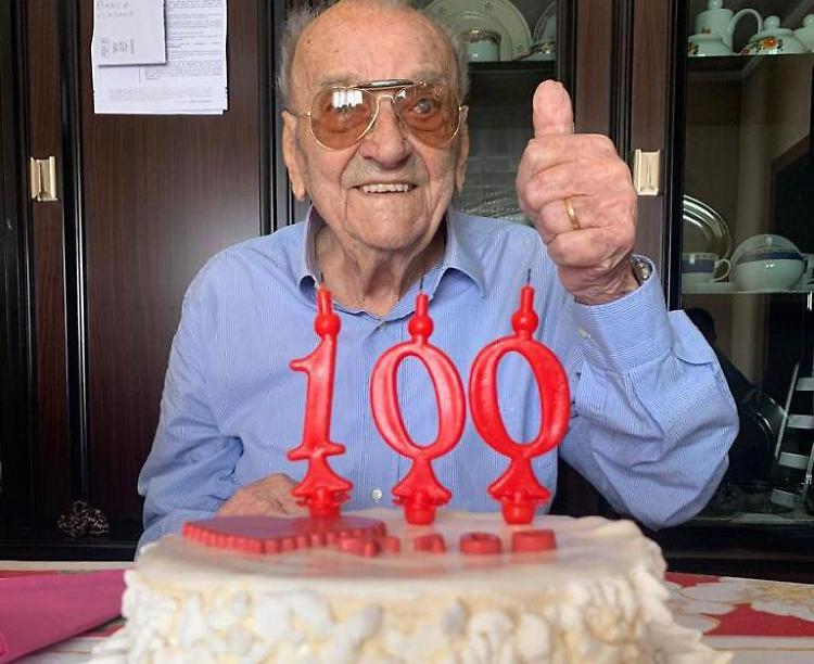 Cento candeline, Danilo Flisi fa festa