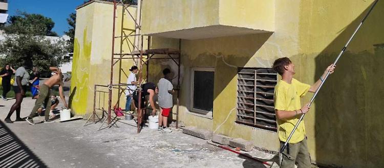 In prima linea. A Scampia i murales anti camorra