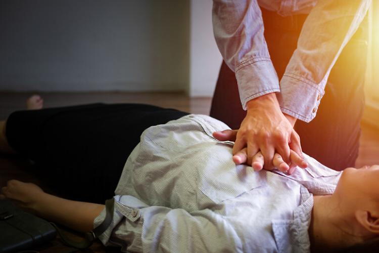 Arresto cardiaco, 60mila casi ma Italia sempre più pronta
