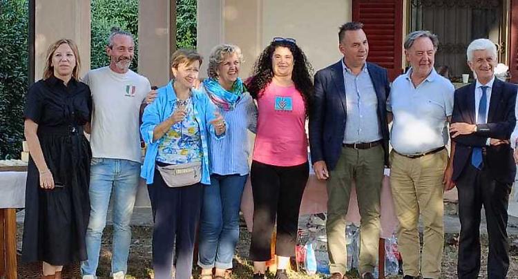 Una vita da soli, in 3 nella casa di Sandro