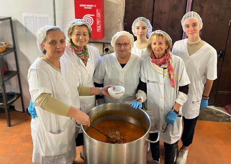 ‘Fasulin de l’oc cun le cudeghe’, casematte subito prese d'assalto