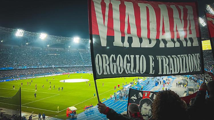 Il banchetto solidale del milan club