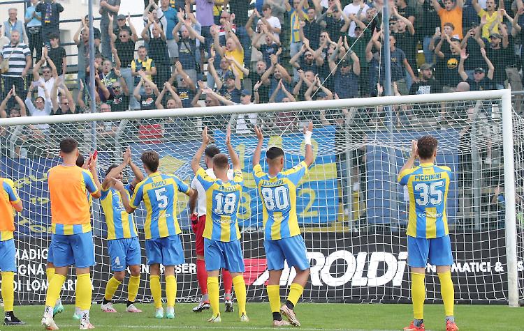 Pergolettese: tifosi sotto osservazione per un anno