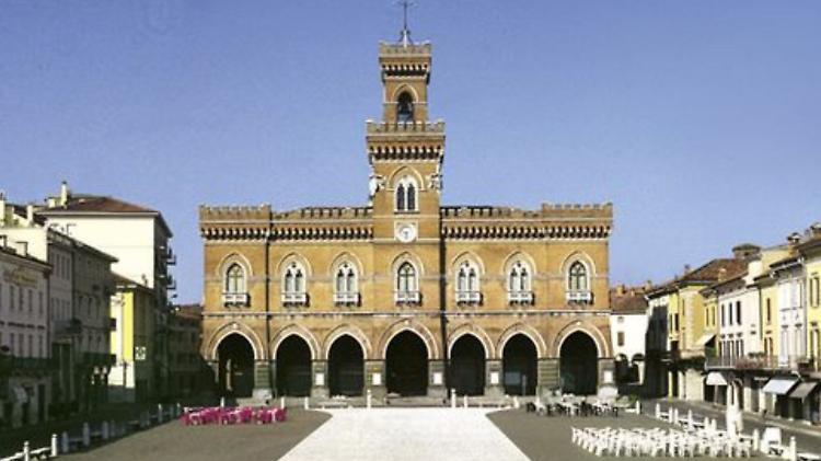Comitato per i gemellaggi più snello, ok alla modifica